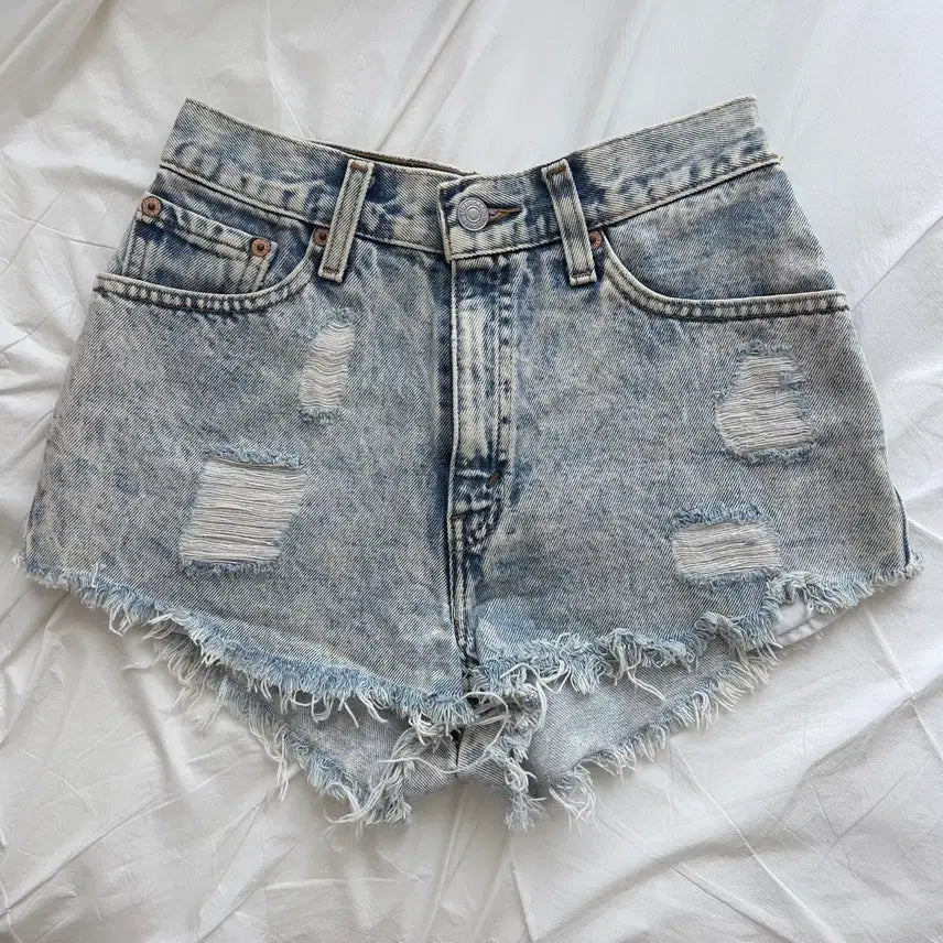 [BUNJANG] Urban Outfitters Vintage Levi's Denim Shorts / 어반아웃피터스 urban outfitters 빈티지 리바이스 데님 쇼츠