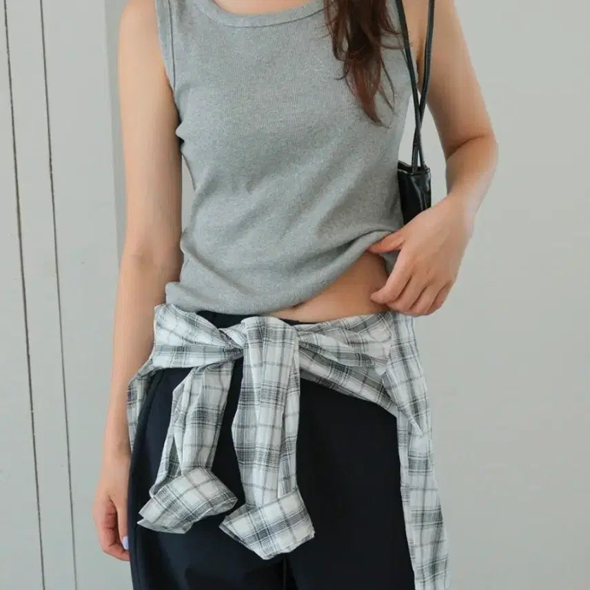 [BUNJANG] Real Coco Ribbed Sleeveless Top Grey / 리얼코코 골지 나시 그레이