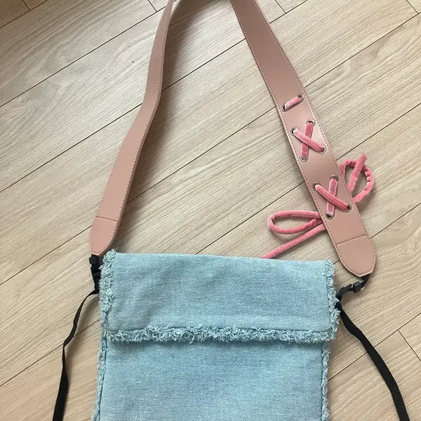 [BUNJANG] Canon Pinkquani Limited Edition Denim Shoulder Bag/Crossbody Bag / 캐논 핑크콰니 한정판 데님 숄더백 크로스백 가방