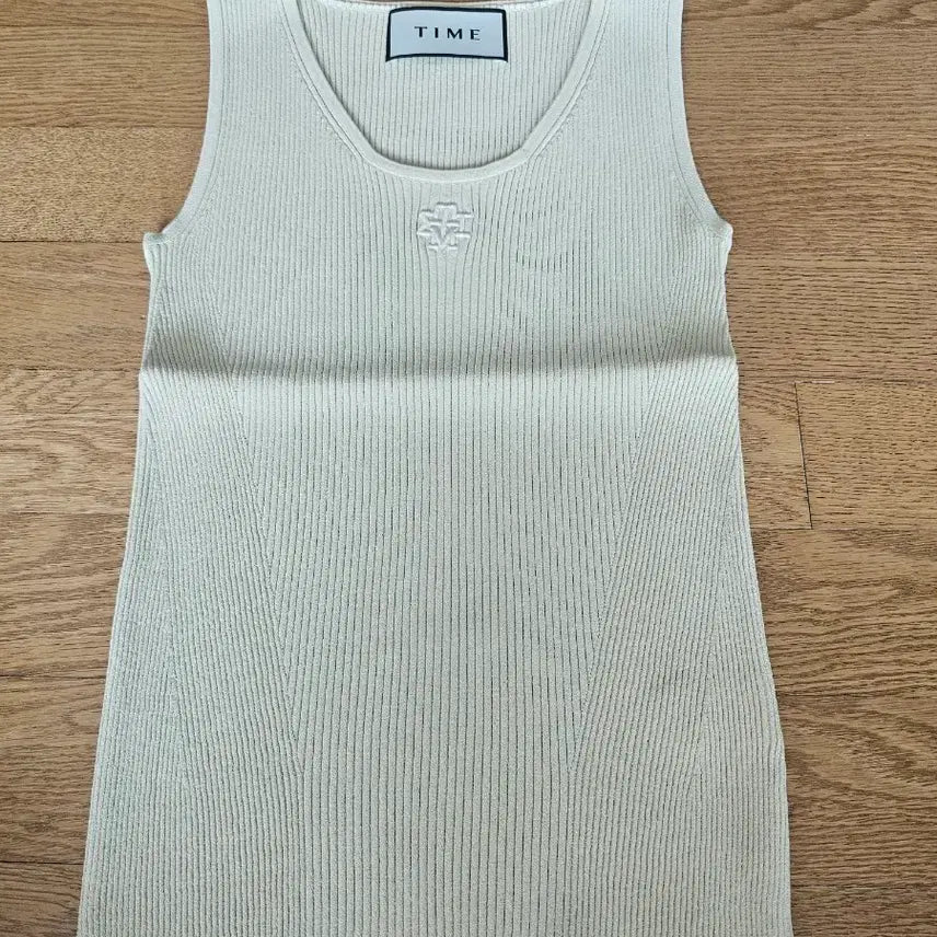 [BUNJANG] Time Sleeveless Knit Top / (새상품) 타임 슬리브리스 니트탑