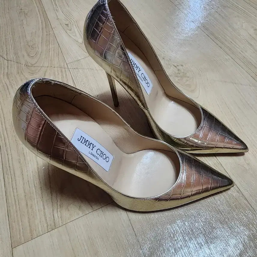 [BUNJANG] Jimmy Choo Gold High Heels / 지미추