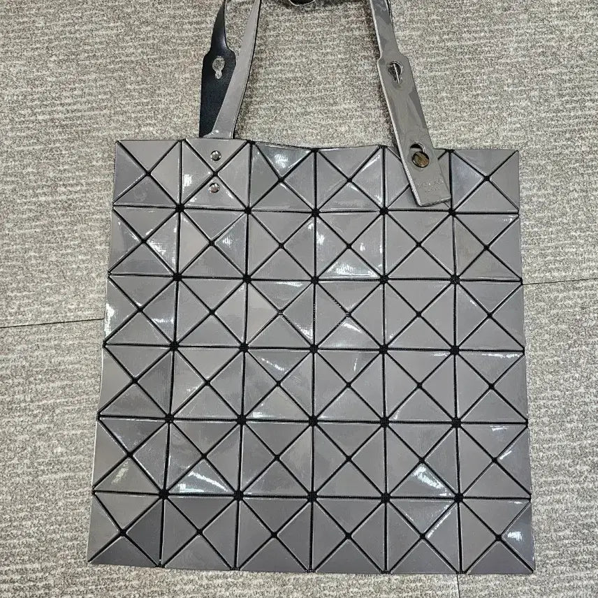 [BUNJANG] Bao Bao Tote Bag / 바오바오 토드백