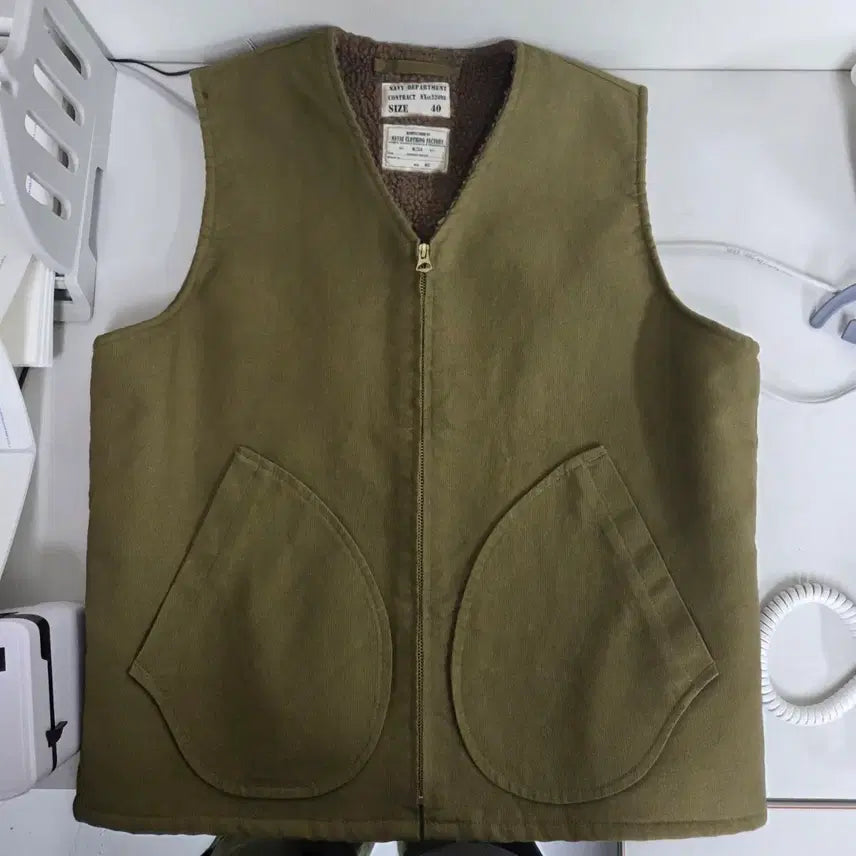 [BUNJANG] Okonkwo Sherpa Vest L40 Khaki / 브론슨st.정가12만) okonkwo 셰르파 조끼 베스트 L40 카키