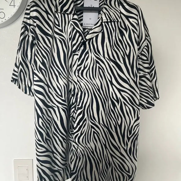 [BUNJANG] XODIAC Pattern Short Sleeve Shirt / 엑스오디너리 반팔 셔츠