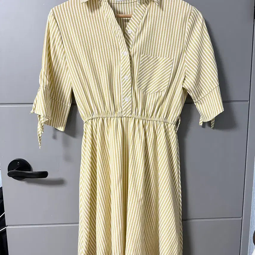 [BUNJANG] CoinKoz Yellow Stripe Shirt Dress / 새제품) 코인코즈 옐로우 스트라이프 셔츠 원피스