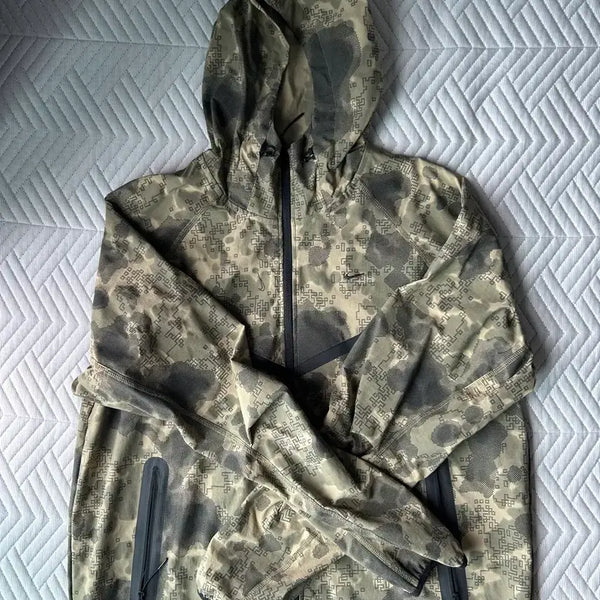 [BUNJANG] Nike Tech Dry-Fit Woven Camo Windrunner Jacket / 나이키 테크 드라이 핏 우븐 카모 윈드러너 재킷