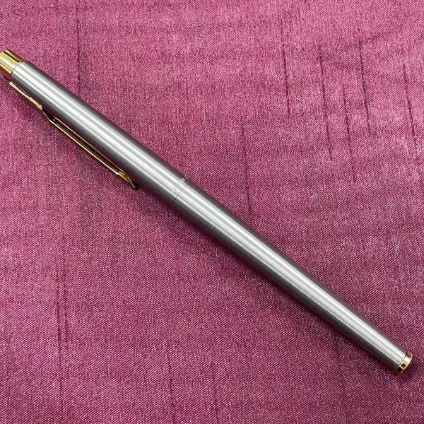 [BUNJANG] Parker Classic Flighter GT Fountain Pen (Medium Nib) / 파카 만년필 클래식 플라이터 GT 금도금 M닙