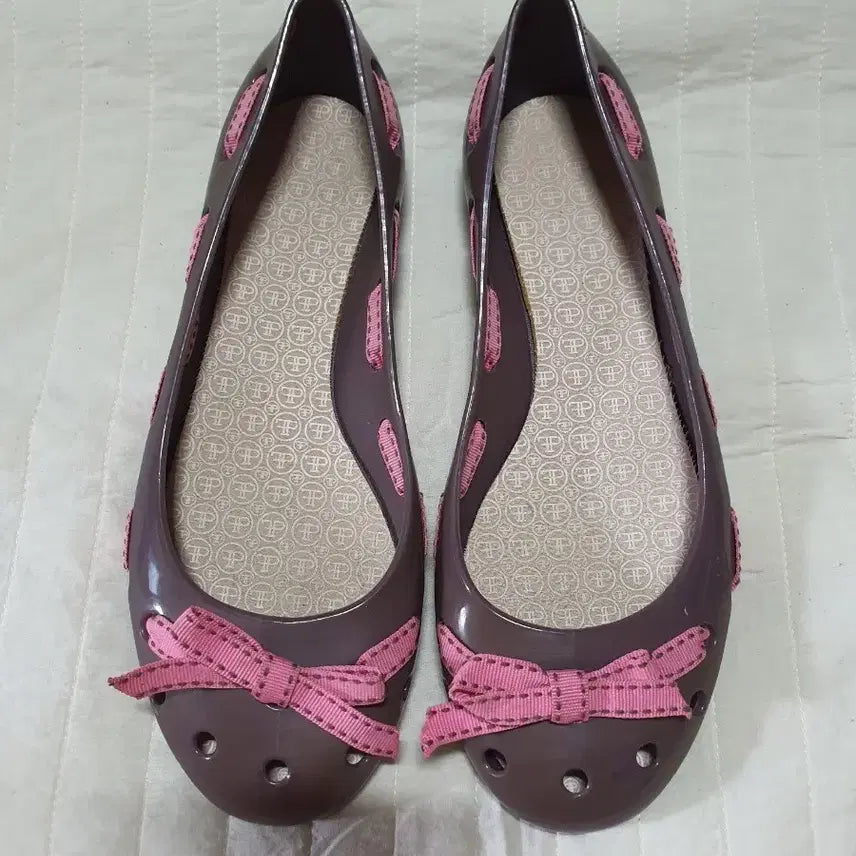 [BUNJANG] POPA PARI Jelly Shoes Brown Pink Ribbon Flat Shoes - Size 240 / 뽀빠파리 젤리슈즈 240 새상품입니다