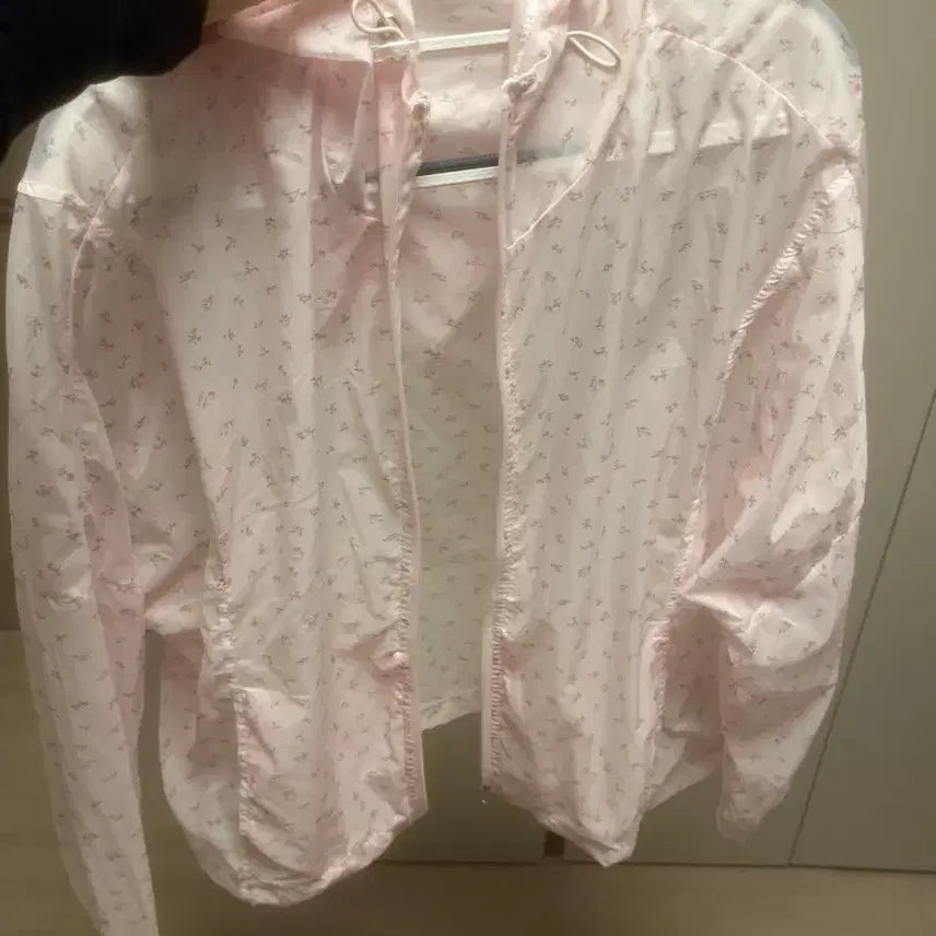 [BUNJANG] Sheer Floral Windbreaker Jacket / 시스루 꽃 바람막이