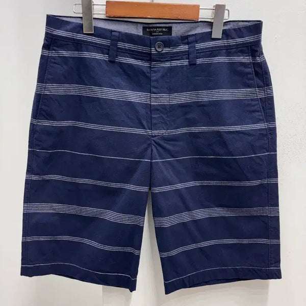 [BUNJANG] Banana Republic Men's Size 32 Striped Cotton Shorts (Navy) / 바나나리퍼블릭 남자32 면반바지 스트라이프 단가라네이비 새상품