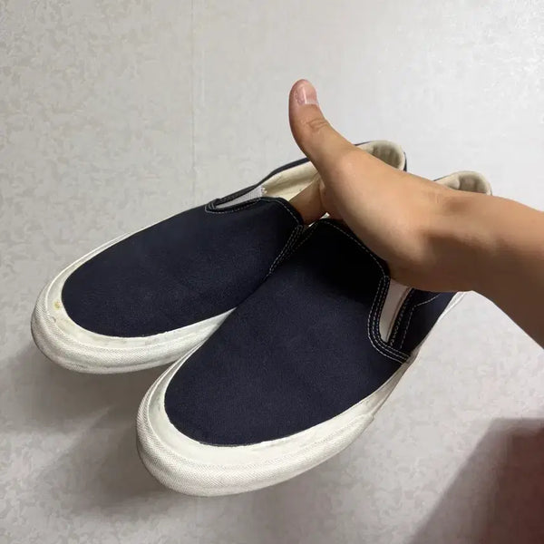 [BUNJANG] Catchball Slip-on Sneakers Navy Size 280 / 캐치볼 슬립온 네이비 280