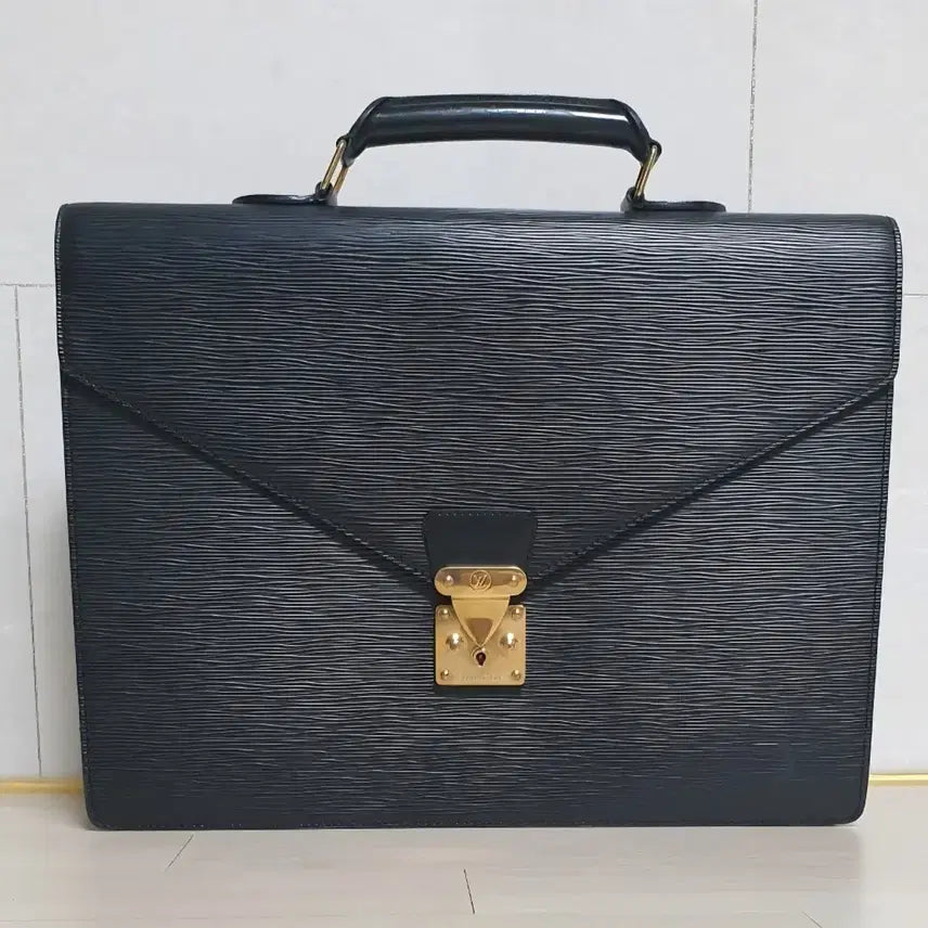 [BUNJANG] Louis Vuitton Epi Serviette Briefcase Black / 루이비통 에피 서류 가방 블랙