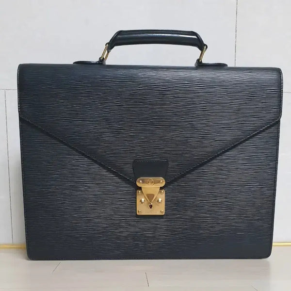 [BUNJANG] Louis Vuitton Epi Serviette Briefcase Black / 루이비통 에피 서류 가방 블랙