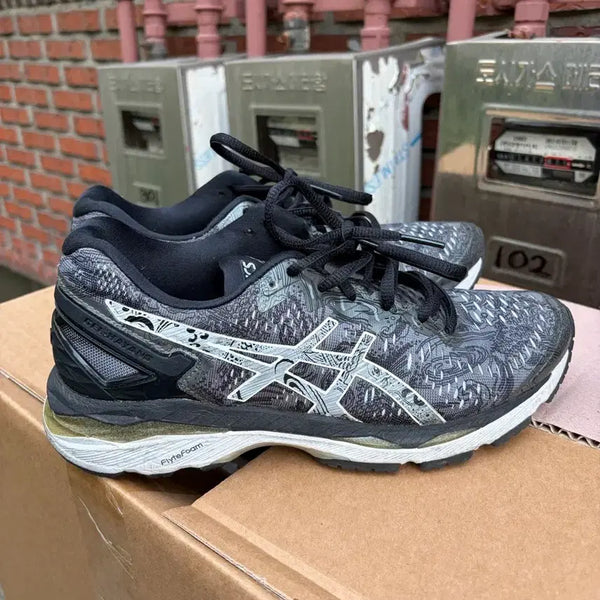 [BUNJANG] ASICS Gel-Kayano 23 Women's Shoes / 아식스 젤카야노 23 245