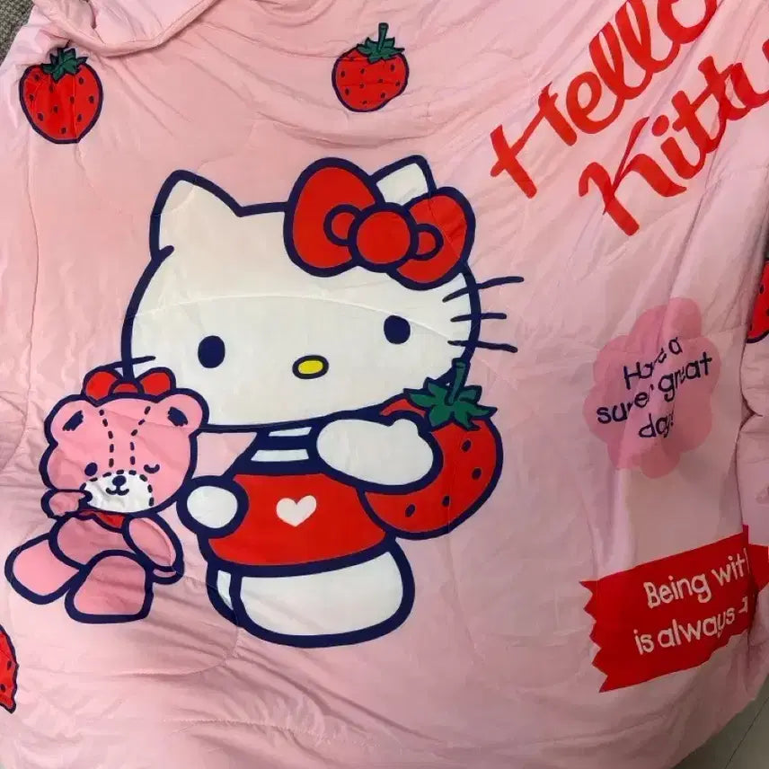 [BUNJANG] Sanrio Hello Kitty Cooling Blanket (Sealed New) / 산리오 키티 냉감이불(미개봉 새상품)