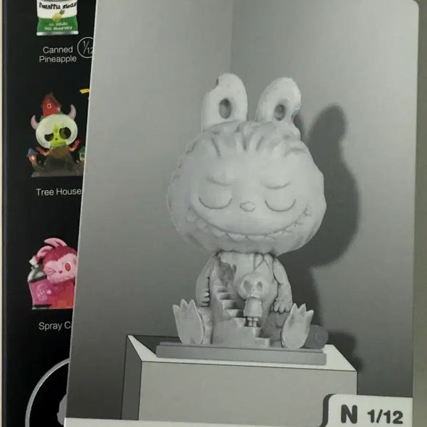 [BUNJANG] Pop Mart Labubu "Awkward Strategy" Stone Statue Figure / 팝마트 라부부 어설픈작전 - 돌 조각상 피규어