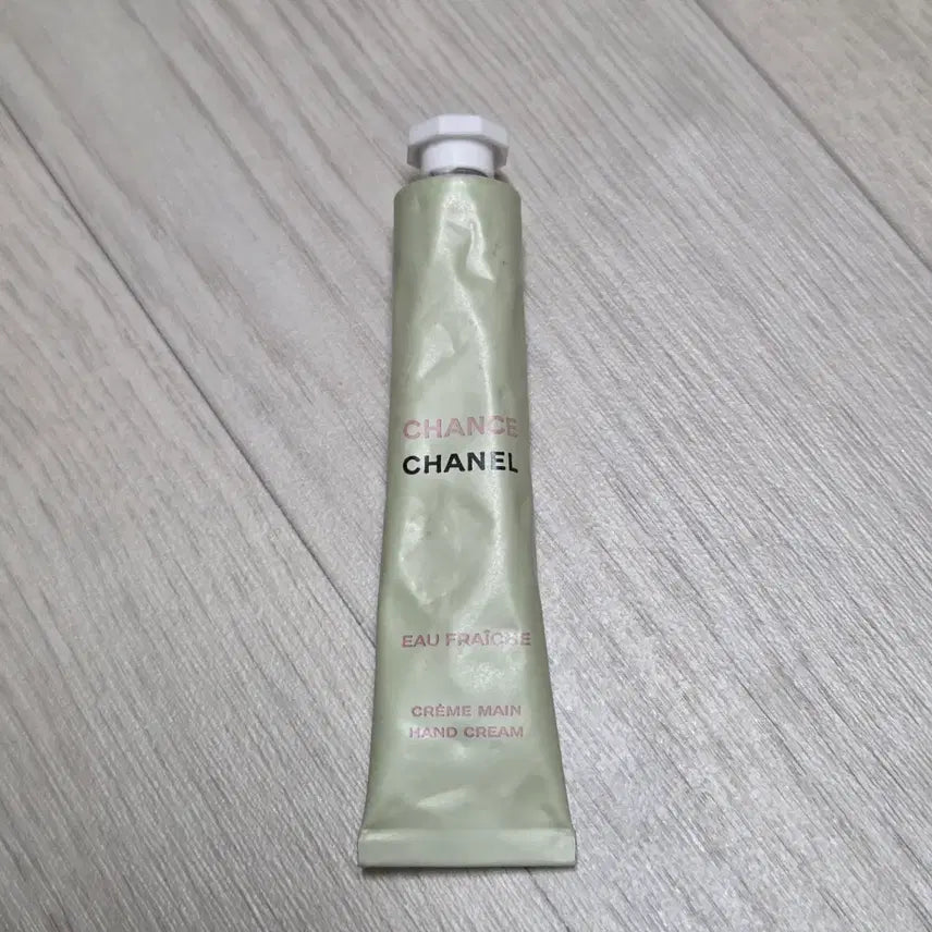 [BUNJANG] Chanel Chance Eau Fraîche Perfumed Hand Cream 20ml / 샤넬 샹스 크렘 망 퍼품 (핸드 크림) 샹스 오 후레쉬 20ml
