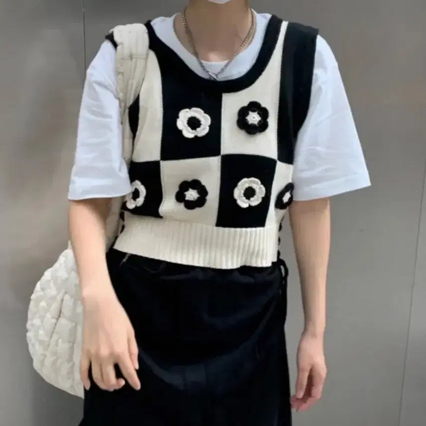 [BUNJANG] Next Week Vintage Flower Vest / 넥스트위크 빈티지 플라워 베스트