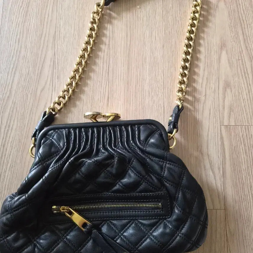 [BUNJANG] Marc Jacobs Quilted Chain Bag / 마크제이콥스 퀼팅 체인백
