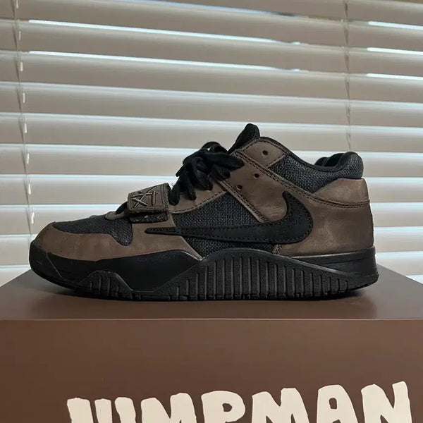 [BUNJANG] Nike Jordan Travis Scott Jumpman Jack Dark Mocha US 9 / 나이키 조던 트래비스 스캇 점프맨 잭 다크 모카 270