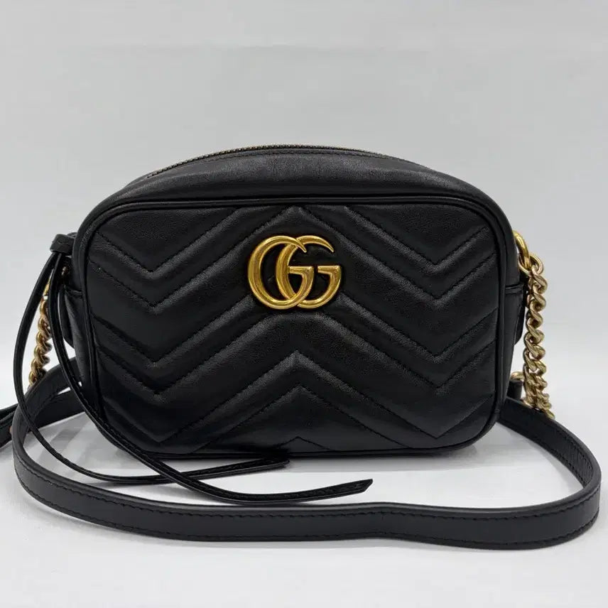 [BUNJANG] Gucci Marmont Matelassé Shoulder Bag Black / 구찌 마몬트 마틀라세 숄더백