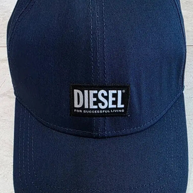 [BUNJANG] Diesel Logo Patch Snapback Baseball Cap (Navy) / [정품] 디젤(DIESEL) 로고 패치 스냅백 베이스볼 캡 (네이비)