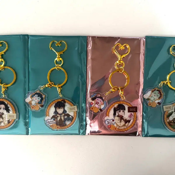 [BUNJANG] Demon Slayer: Kimetsu no Yaiba Valentine's Day Acrylic Keychain Bundle (Aoi, Inosuke, Kanao, Tanjiro) / 귀칼 귀멸의칼날 발렌타인 아크릴 키링 아오이/이노스케/카나오/탄지로 일괄