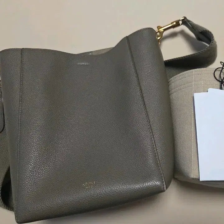 [BUNJANG] Celine Sangle Small Taupe Leather Bag / 셀린느 상글백 스몰 토프색상