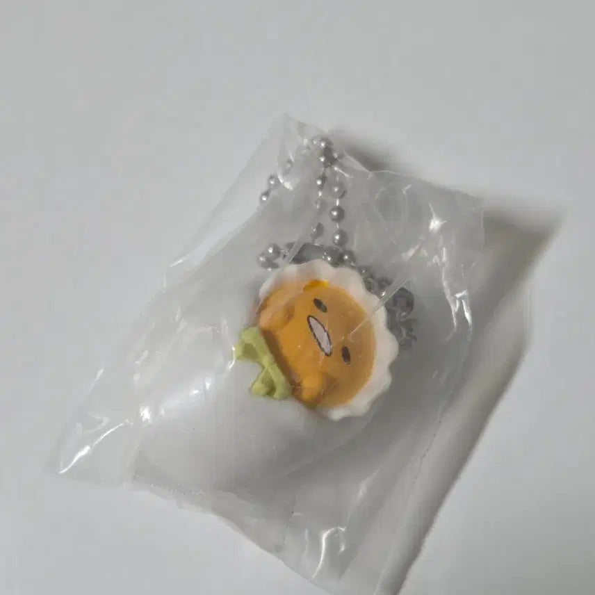 [BUNJANG] Sanrio Gudetama Gacha Baby Sling / 산리오 가챠 포대기 구데타마 판매