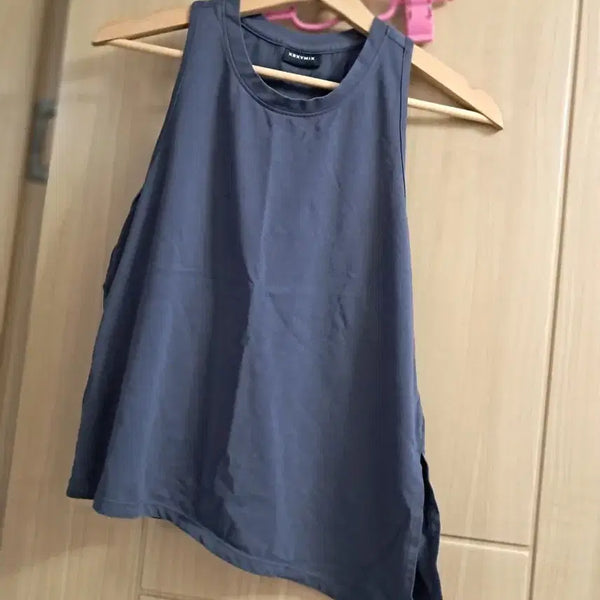 [BUNJANG] 젝스믹스 Sleeveless Top / 젝스믹스 나시