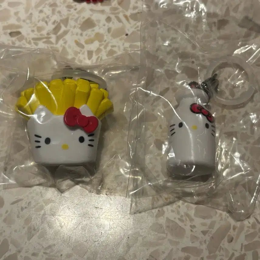 [BUNJANG] Hello Kitty American Magilushi / 수수료포함)헬로키티 아메리칸 메지루시
