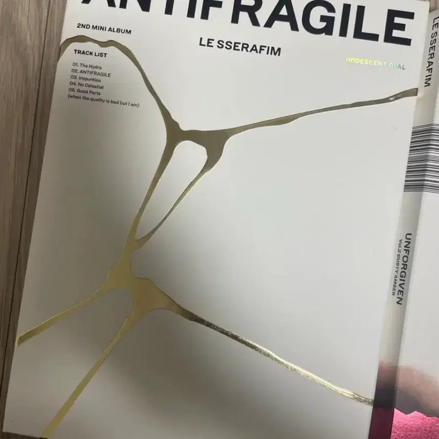 [BUNJANG] LE SSERAFIM ANTIFRAGILE + UNFORGIVEN Album 2-Set / 2개 세트) 르세라핌 ANTIFRAGILE+ UNFORGIVEN 앨범