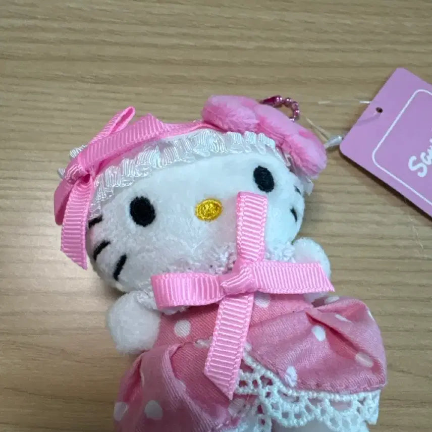 [BUNJANG] Sanrio Hello Kitty Maid Figure / 산리오 헬로키티 메이드 8