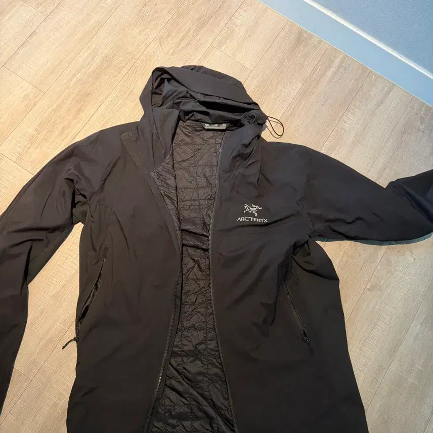 [BUNJANG] Arc'teryx Atom SL Windbreaker Jacket - Size M / 아크테릭스 아톰 SL 바람막이 M