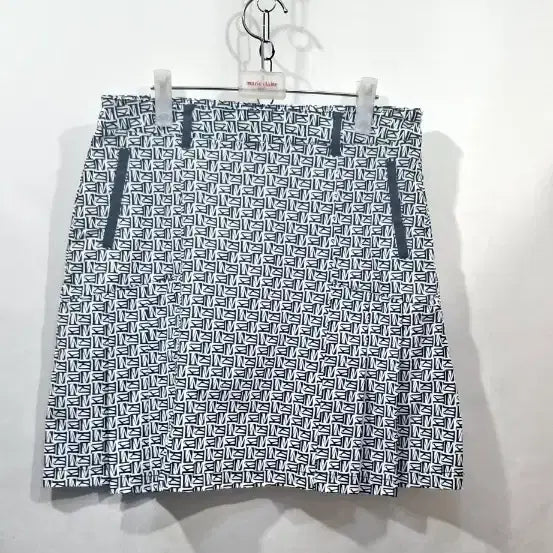 [BUNJANG] Kim Young Joo Golf Skirt Shorts Size 77 / 77 김영주 골프치마바지 77사이즈