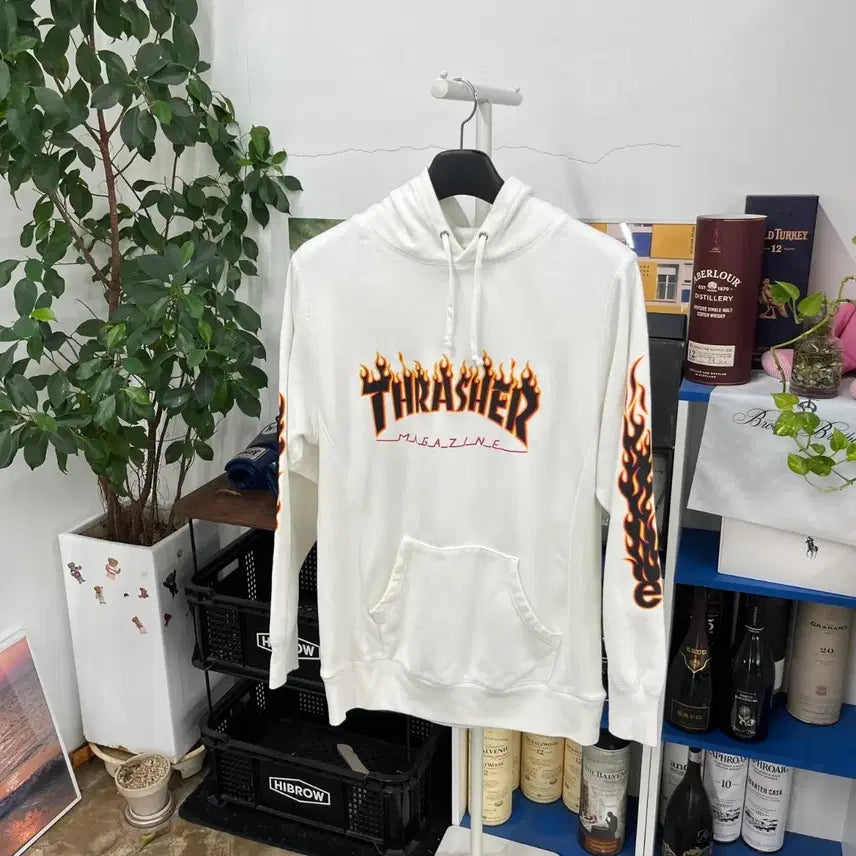 [BUNJANG] Supreme x Thrasher Flame Hoodie (M) / 슈프림 x 트레셔 플레임 후드티 M