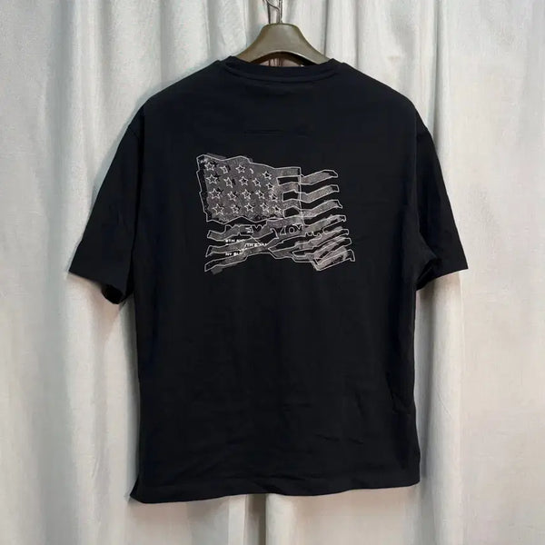 [BUNJANG] JILLSTUART NEW YORK Rouge Fit Flag Graphic T-Shirt / [L] 질스튜어트 뉴욕 루즈핏 성조기 그래픽 반팔 티셔츠