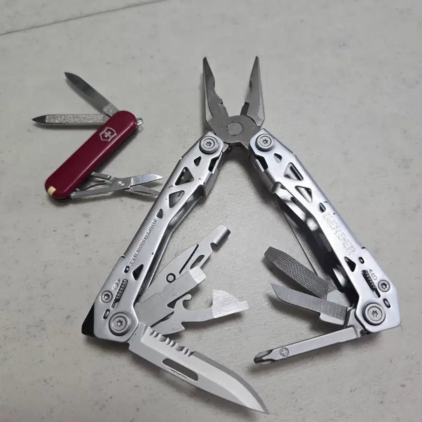 [BUNJANG] Gerber Suspension NXT Multitool and Victorinox Minisize Multitool Bundle Set / 거버 서스펜션 NXT 멀티툴과 빅토리녹스 미니툴 일괄