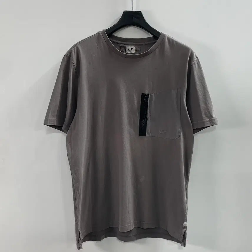 [BUNJANG] CP Company Pocket Round Short Sleeve T-Shirt / CP컴퍼니 포켓 라운드 반팔티 (on.1096)