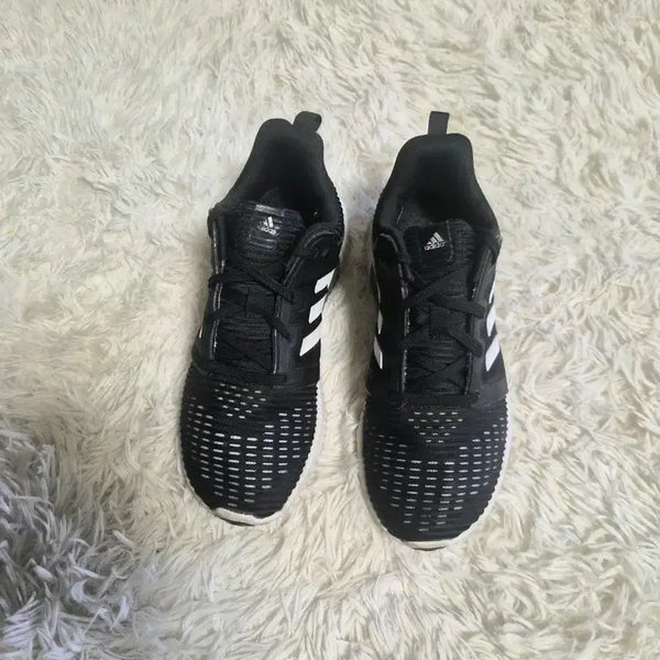 [BUNJANG] Adidas Climacool Vento Women's Sneakers Black / 아디다스 클라이마쿨 벤트우먼 운동화 블랙 230