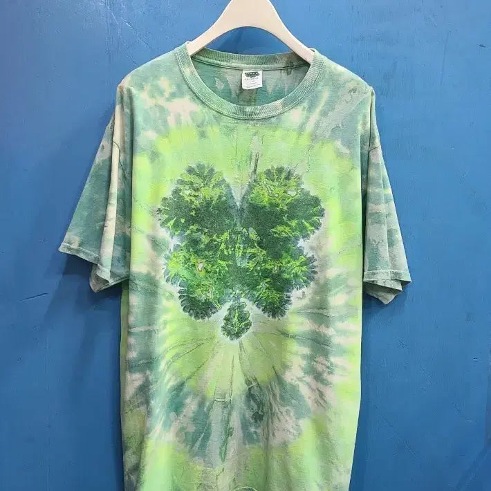 [BUNJANG] Lucky Tee Shirt "Lucky Hippie" Four-Leaf Clover Tie-Dye T-Shirt (L) / 럭키히피~운좋은 네잎클로버 타이다이 반팔티