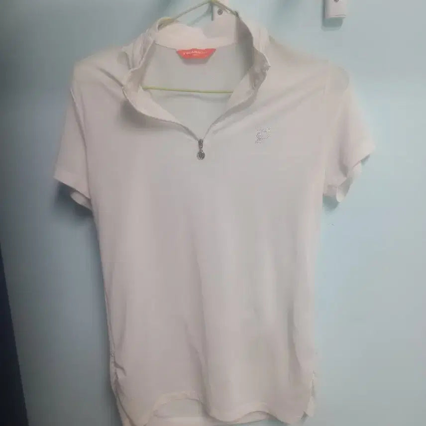 [BUNJANG] White Frill Detail Short Sleeve T-Shirt / 여성의류  반팔