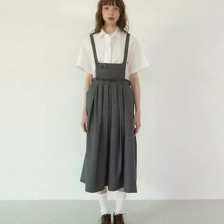 [BUNJANG] Pletta Pintuck Overall Skirt - Grey & Organza Pocket Shirts with Tie - White Set / [플레따] 세트 Pintuck Overall Skirt- 그레이 / Organza Pocket Shirts with Tie_화이트 세트판매