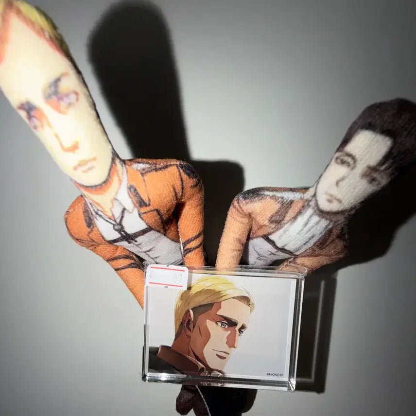 [BUNJANG] Attack on Titan Erwin Acrylic Stand Block (Sealed) / (미개봉) 진격의 거인 엘빈 아크릴 스탠드 블록