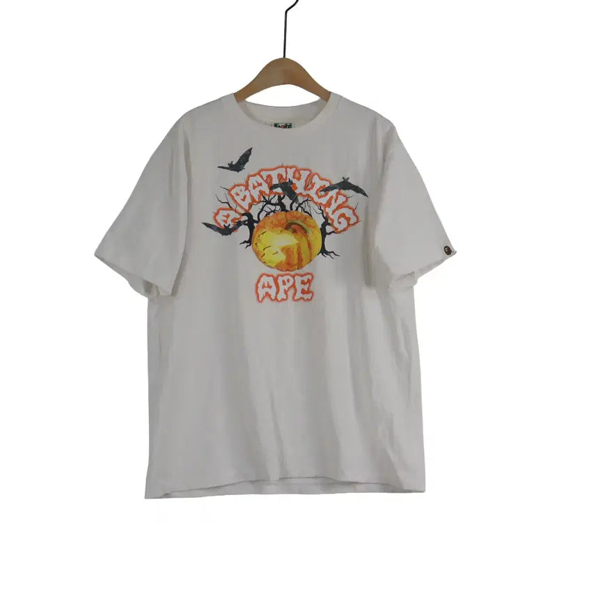 [BUNJANG] A BATHING APE Halloween Print T-Shirt White L / A BATHING APE 베이프 할로윈 프린트 반팔 티셔츠 L 화이트