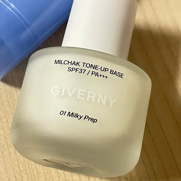 [BUNJANG] Giverny Close-Fit Tone-Up Base 01 Milky Prep SPF37/PA+++ 30ml / 지베르니 밀착 톤업 베이스 01 밀키 프렙