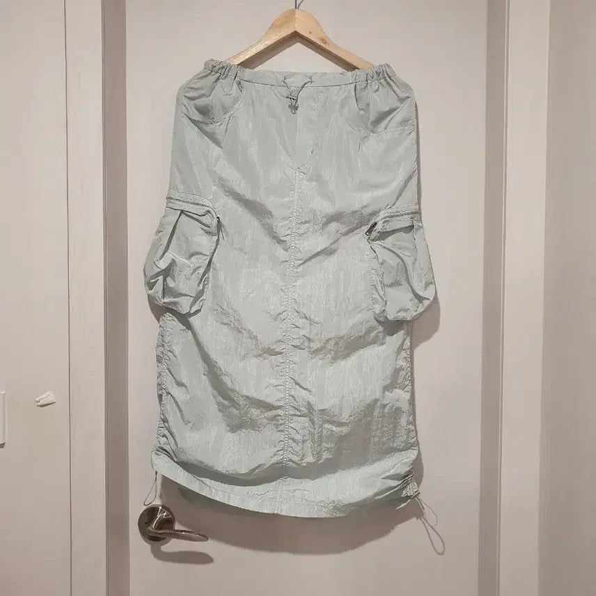 [BUNJANG] 8seconds Cargo Skirt Light Grey Size S / 8seconds 브랜드의 카고 스커트