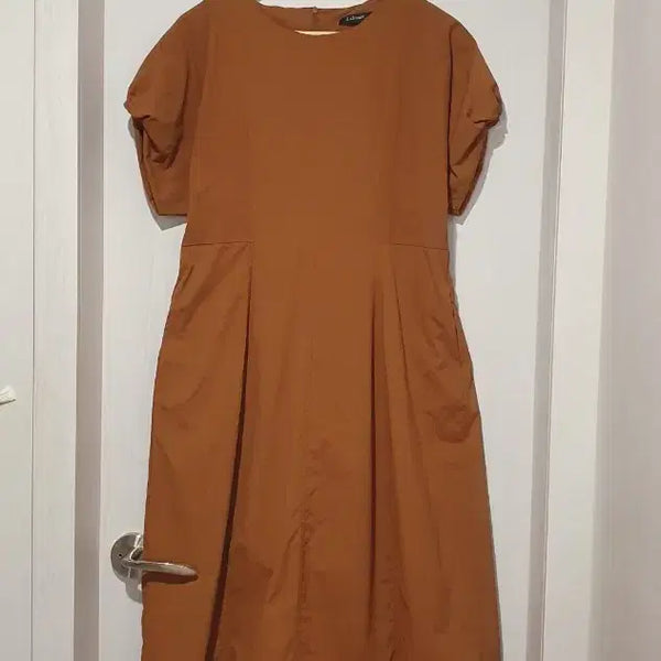 [BUNJANG] J.closet Brown Crinkled Fabric Dress / 브라운 색상의 J.closet 바스락소재 원피스예요