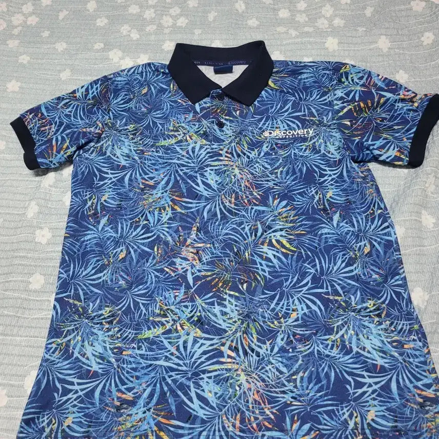 [BUNJANG] Discovery Expedition Leaf Pattern Polo T-Shirt & Spider Round T-Shirt Bundle Set / 스파이더, 디스커버리반팔티셔츠  일괄