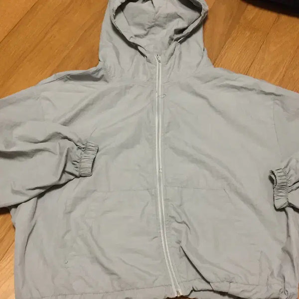 [BUNJANG] Hooded Zip-Up Windbreaker (Light Blue) / 후드 집업 바람막이 소라색